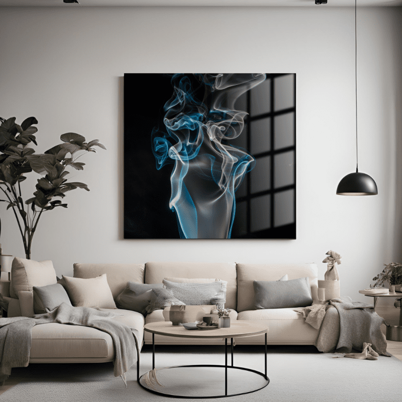 Sıcak minimalist iç mekanlar genellikle sade ve ferah bir görünüme sahiptir. Bu nedenle seçtiğiniz sanat eserleri de bu tarza uygun olmalıdır. 
