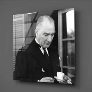 Kahve Eşliğinde Atatürk'ün İzinde Cam Tablo